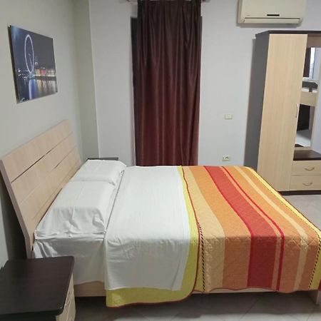 Tale Hotel Blue Moon מראה חיצוני תמונה