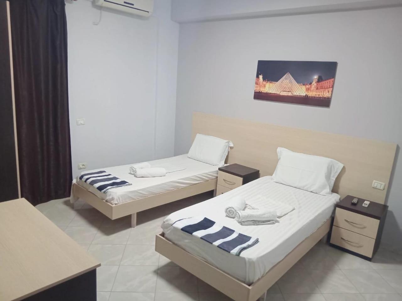 Tale Hotel Blue Moon מראה חיצוני תמונה